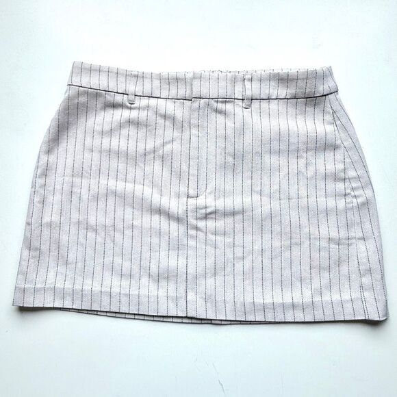 NWT Paige Celestial Pinstripes miniskirt Travertine color with stripes Size 8 - Picture 10 of 14